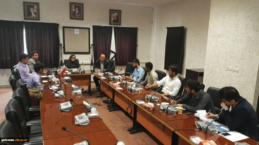 اولین جلسه هم اندیشی با نمایندگان کلاس ها با حضور خانم دکتر غریبیان و آقای دکتر یوسفی گرجی