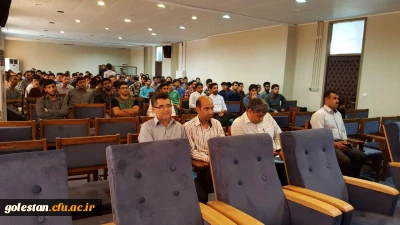 نشست صمیمی مدیرکل آموزش و پرورش استان با دانشجومعلّمان در شرف فارغ التحصیلی