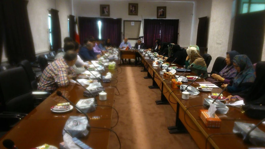 ششمین جلسه برنامه تعالی مدیریت مدرسه برگزار شد. 6