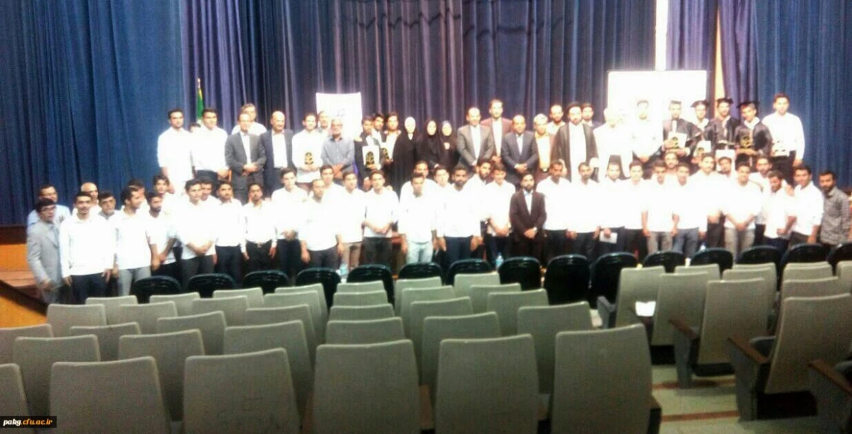 اولین دوره جشن دانش آموختگی دانشجویان پردیس آیت الله خامنه ای گرگان برگزار شد. 4