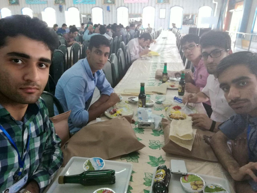 تصاویر دانشجومعلمان اعزامی به سومین همایش رویش دانشگاه فرهنگیان سسندج 6