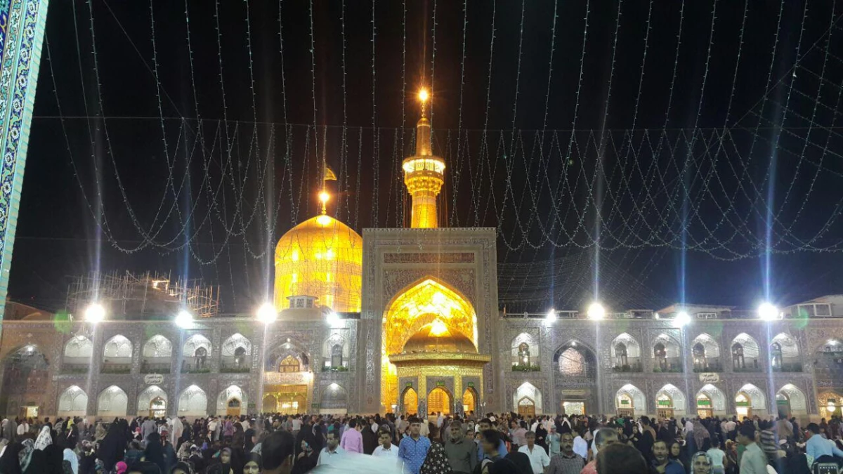 حضور دانشجومعلمان پسر دانشگاه فرهنگیان استان گلستان در اردوی زیارتی سیاحتی پیمان با امام رئوف 2