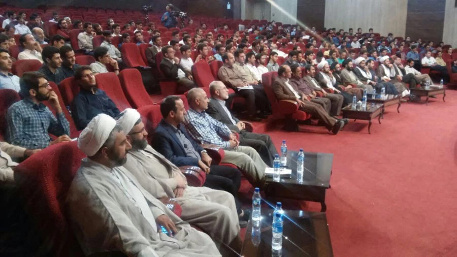 حضور دانشجومعلمان پسر دانشگاه فرهنگیان استان گلستان در اردوی زیارتی سیاحتی پیمان با امام رئوف 5