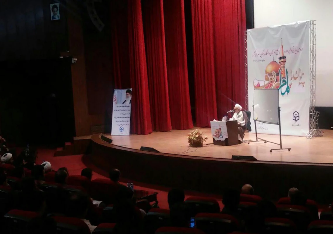 حضور دانشجومعلمان پسر دانشگاه فرهنگیان استان گلستان در اردوی زیارتی سیاحتی پیمان با امام رئوف 3