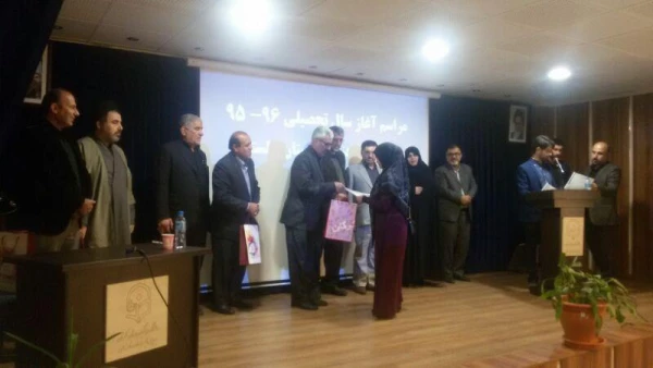 مراسم آغاز سال تحصیلی 96-95 دانشگاه فرهنگیان در سالن اجنماعات معلم پردیس آیت الله خامنه ای گرگان برگزار شد. 12