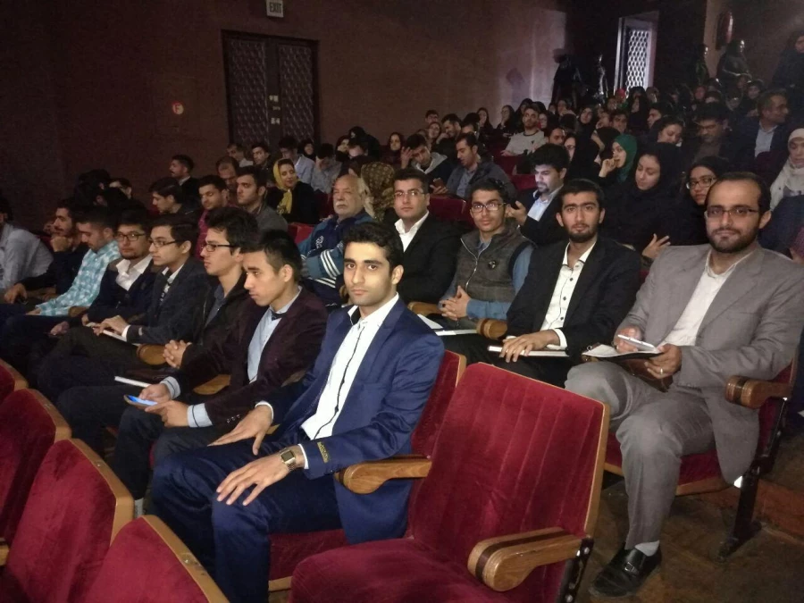 حضور کارکنان و دانشجومعلّمان دانشگاه در همایش آموزشی ارتیاط موثر به روایت تصاویر 3