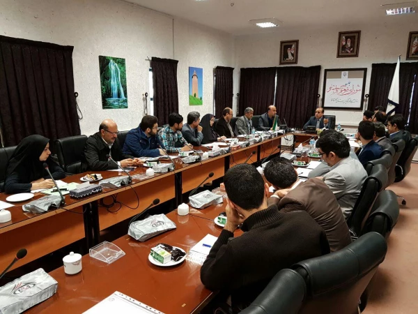 دکترمسعودی در شورای فرهنگی و اجتماعی استان عنوان کرد: 
شرایط جامعه کنونی و فضای مجازی را دست کم نگیریم. 5