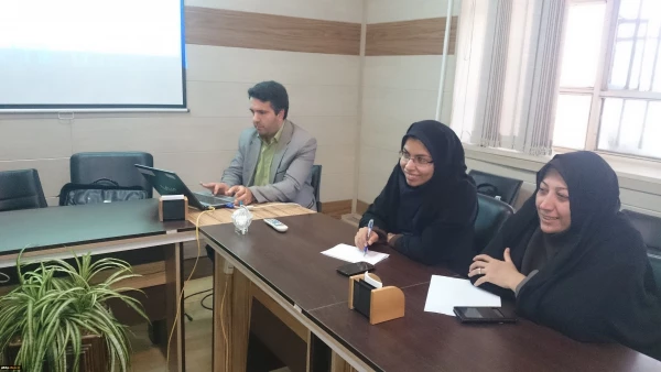 جلسه توجیهی چگونگی تکمیل فرم ارزیابی عمومی و اختصاصی سامانه ارزیابی عملکرد 3