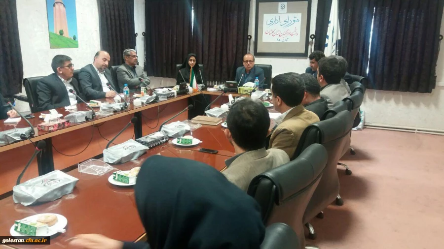 دکترمسعودی درجلسه شورای اداری دانشگاه فرهنگیان استان گلستان مطرح کرد:
کارمندان سرمایه های اصلی دانشگاه هستند. 3