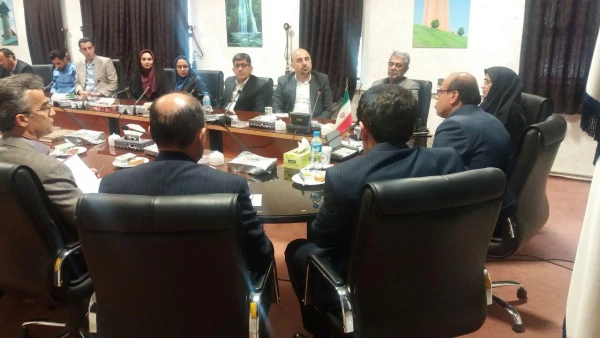 دکترمسعودی درجلسه شورای اداری دانشگاه فرهنگیان استان گلستان مطرح کرد:
کارمندان سرمایه های اصلی دانشگاه هستند. 2