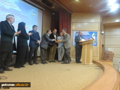 دکتر ساکی معاون پژوهش وفناوری دانشگاه فرهنگیان کشور:
معلم اگر می خواهد یاد دهنده باشد باید ابتدا یادگیرنده خوب وبه روزی باشد واین جز با پژوهش بدست نخواهد آمد