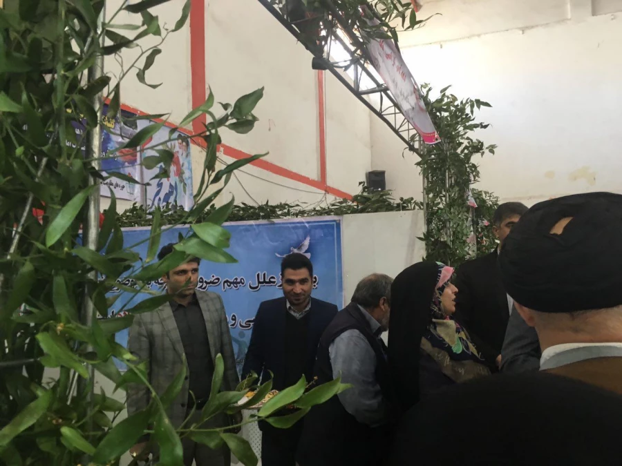 حضور سرپرست دانشگاه  فرهنگیان استان گلستان در مراسم  افتتاحیه نمایشگاه زن ، تلاش و توسعه 4