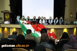 با حضور دکتر قنبری از برگزیدگان جشنواره فرهنگی و هنری تقدیر شد. 5