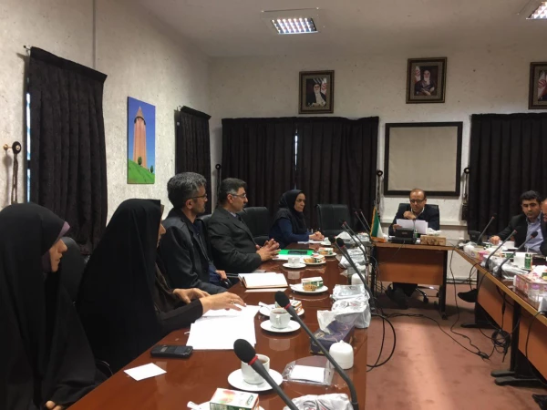 دکتر مسعودی در اولین جلسه شورای آموزش عنوان نمود
بزرگداشت مقام شامخ معلّم در هفته آموزش یکی از مهمترین فعّالیّت های مراکز آموزشی و فرهنگی در اردیبهشت ماه است. 2