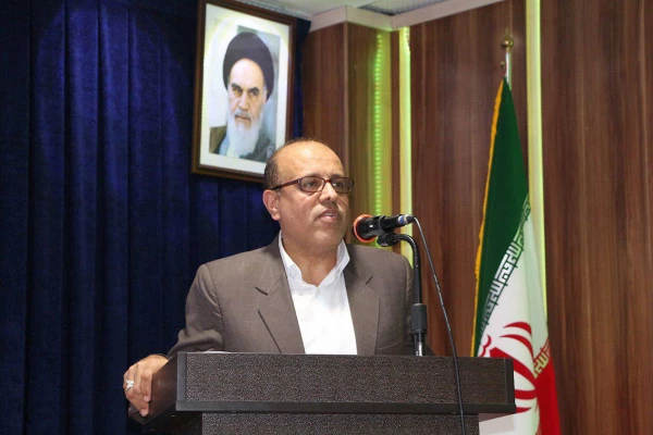 دکترمسعودی عنوان کرد: با افتخار اعلام می کنیم؛ در دوره سه و نیم سال اخیر بحمدالله، به لطف خداوند با استفاده از خرد جمعی و ظرفیت های برون سازمانی توانستیم موفیت های خوبی در ابعاد فرهنگی، عمرانی، رفاهی، آموزشی و پژوهشی کسب کنیم. 4