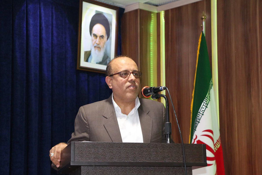 دکترمسعودی عنوان کرد: با افتخار اعلام می کنیم؛ در دوره سه و نیم سال اخیر بحمدالله، به لطف خداوند با استفاده از خرد جمعی و ظرفیت های برون سازمانی توانستیم موفیت های خوبی در ابعاد فرهنگی، عمرانی، رفاهی، آموزشی و پژوهشی کسب کنیم. 4