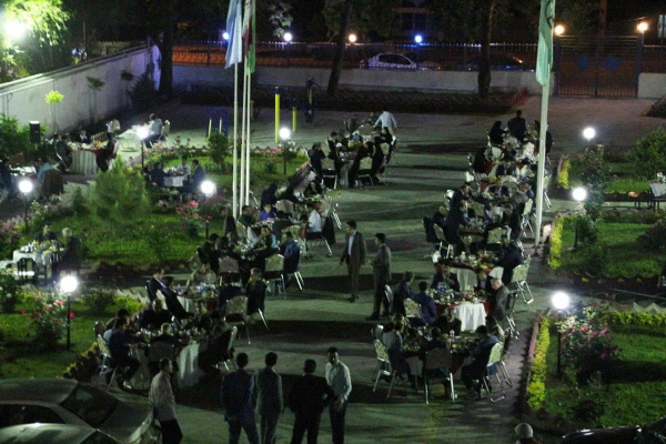 دکترمسعودی عنوان کرد: با افتخار اعلام می کنیم؛ در دوره سه و نیم سال اخیر بحمدالله، به لطف خداوند با استفاده از خرد جمعی و ظرفیت های برون سازمانی توانستیم موفیت های خوبی در ابعاد فرهنگی، عمرانی، رفاهی، آموزشی و پژوهشی کسب کنیم. 12