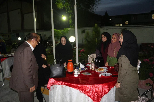 دکترمسعودی عنوان کرد: با افتخار اعلام می کنیم؛ در دوره سه و نیم سال اخیر بحمدالله، به لطف خداوند با استفاده از خرد جمعی و ظرفیت های برون سازمانی توانستیم موفیت های خوبی در ابعاد فرهنگی، عمرانی، رفاهی، آموزشی و پژوهشی کسب کنیم. 9