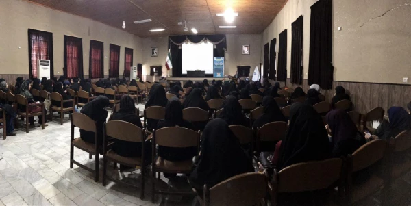 دوره آموزشی معارفی-عقیدتی کوتاه مدت نماز ویژه دانشجومعلمان ورودی های 92 در پردیس ها و واحد شهیدبهشتی گنبد کاووس آغاز گردید. 4