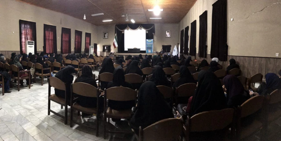 دوره آموزشی معارفی-عقیدتی کوتاه مدت نماز ویژه دانشجومعلمان ورودی های 92 در پردیس ها و واحد شهیدبهشتی گنبد کاووس آغاز گردید. 4