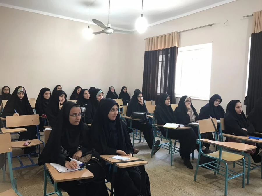 دوره آموزشی معارفی-عقیدتی کوتاه مدت نماز ویژه دانشجومعلمان ورودی های 92 در پردیس ها و واحد شهیدبهشتی گنبد کاووس آغاز گردید. 9