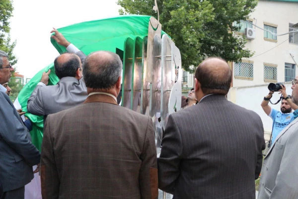 معاون وزیر: رسالت ما دربرابر شهدا حفظ استقلال، آزادی و وحدت کشور است. 29