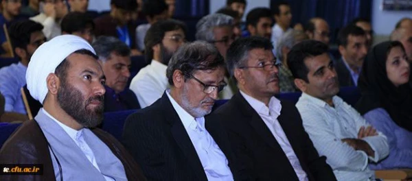 حجت الاسلام و المسلمین عابدی درمراسم اختتامیه دومین دوره توانمند سازی فیلم نامه نویسی و فیلم سازی :
اهمیت محتوا و تکنیک در هنر اسلامی هنر ابزاری در اختیار بشر است 3