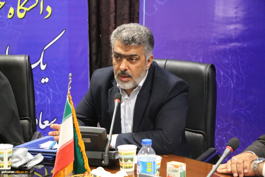 ماجدی نیا، سرپرست دفتر مرکزی حراست دانشگاه فرهنگیان مطرح کرد:
تعلیم و تربیت یکی از موارد مهم و استراتژیک هرجامعه ای است. 2