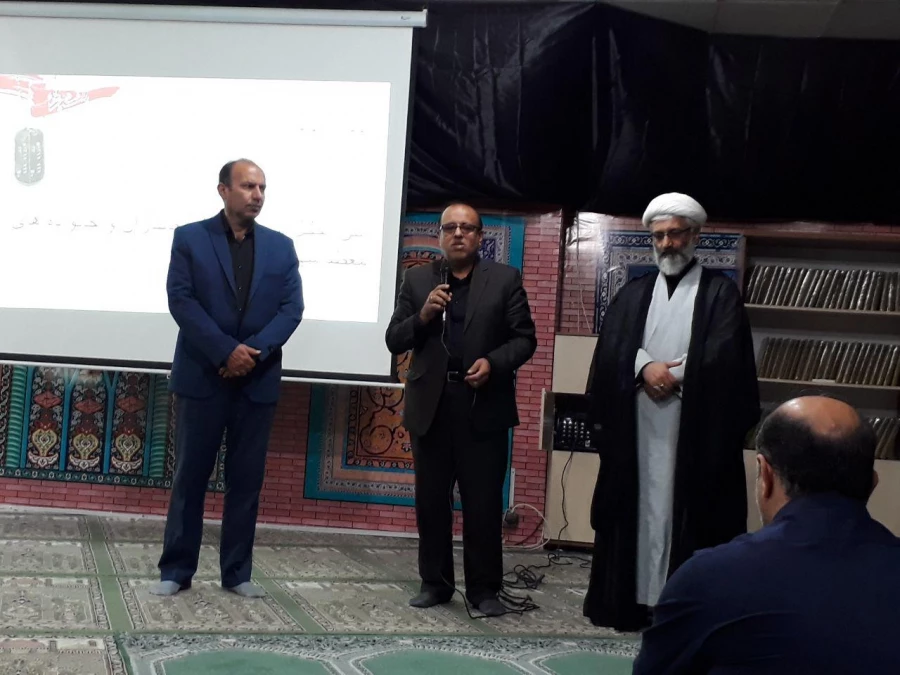 به مناسبت هفته دفاع مقدس طی مراسمی از ایثارگران دانشگاه فرهنگیان استان گلستان تقدیر شد 5