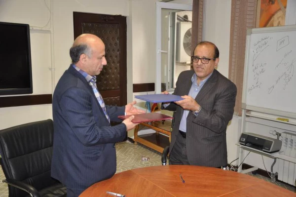 جلسه عقدتقاهم نامه بین دانشگاه فرهنگیان و مرکز بهداشت استان برگزار گردید. 7