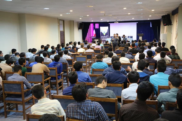 برگزاری همایش مدیریت یادگیری و تولید محتوای الکترونیک 6