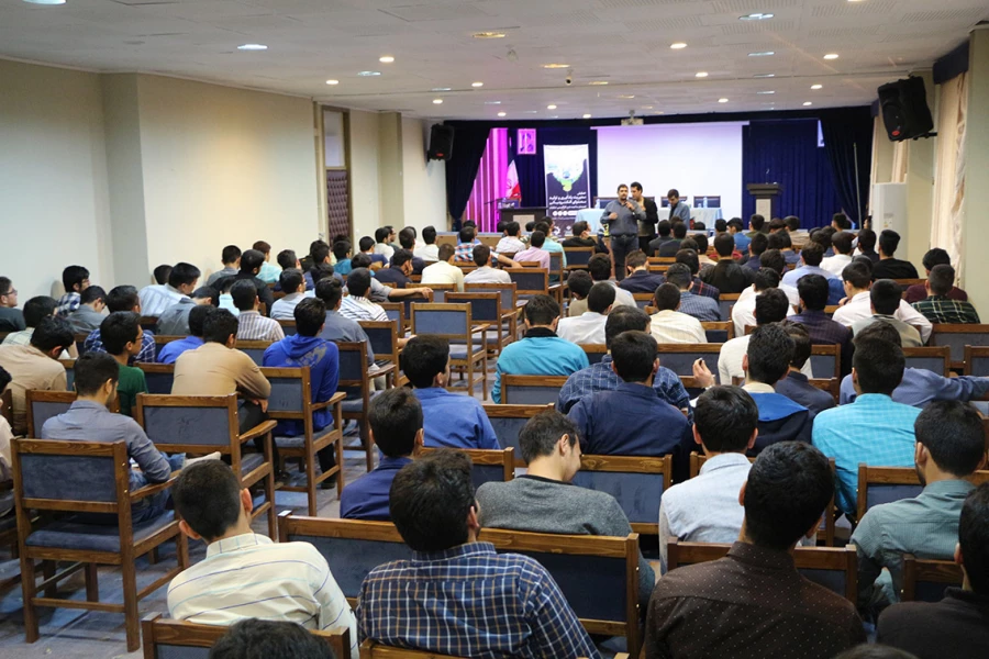 برگزاری همایش مدیریت یادگیری و تولید محتوای الکترونیک 6