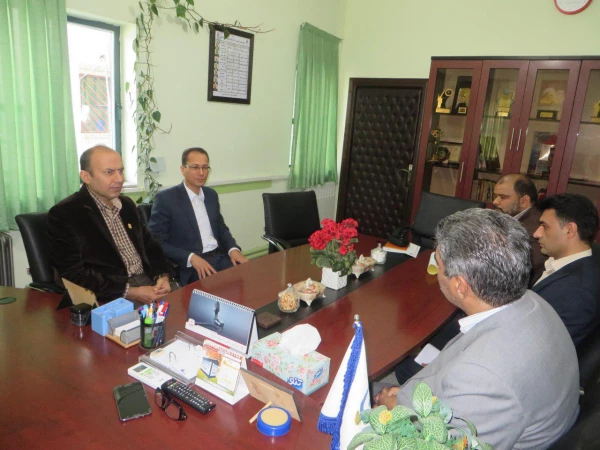 جلسه پیش نشست همایش ملی ”نقش رسانه های دیداری - شنیداری در تبیین اسلام "برگزار گردید. 7