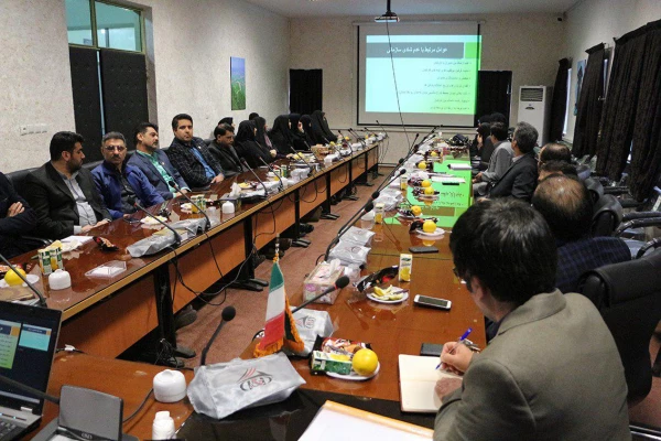 برگزاری چهارمین دوره بالندگی حرفه ای با موضوع نشاط در محیط کار با حضور سرپرست دانشگاه فرهنگیان استان

 
 2