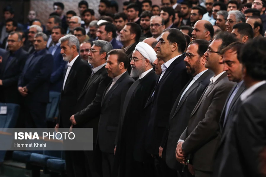 رئیس جمهور در مراسم گرامیداشت روز دانشجو:
امکانات و کیفیت دانشگاه ها نیازمند تحول است 2