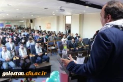 باید تلاش کنیم جایگاه تربیت معلم را تقویت کنیم و دانشگاه فرهنگیان را سر لوحه امور آموزشی قرار دهیم 3