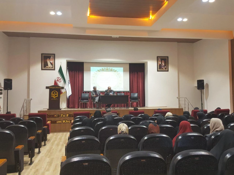 نشست صمیمی سرپرست دانشگاه فرهنگیان با دانشجو معلمان پردیس امام خمینی ره گرگان