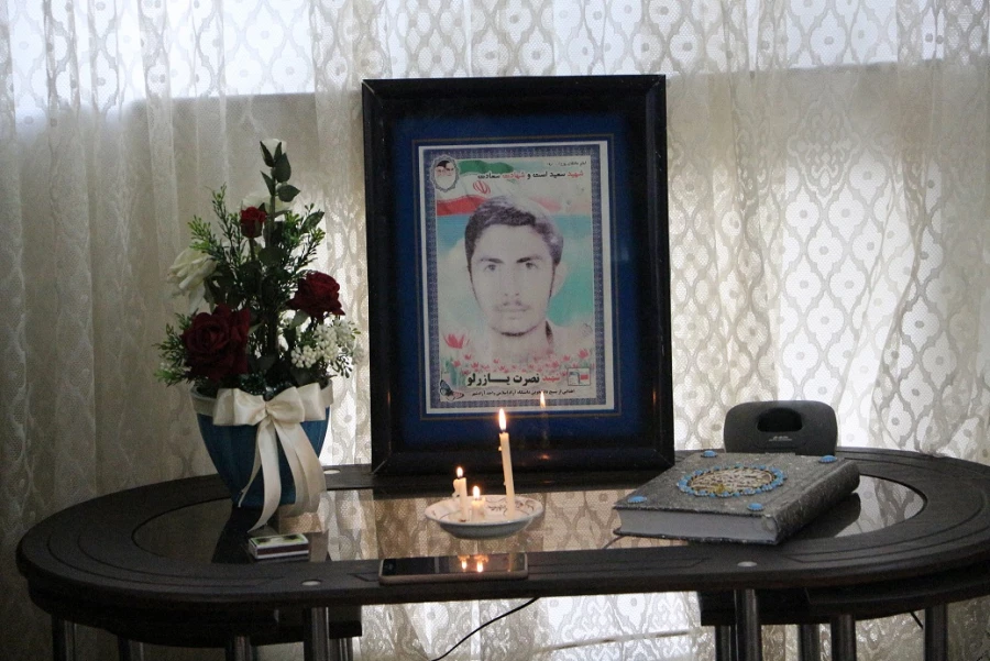 دیدار سرپرست دانشگاه فرهنگیان استان به همراه جمعی از مسئولین با خانواده شهدای دانشجو معلم به مناسبت گرامیداشت دهه فجر 4