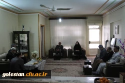 دیدار سرپرست دانشگاه فرهنگیان استان به همراه جمعی از مسئولین با خانواده شهدای دانشجو معلم به مناسبت گرامیداشت دهه فجر 8