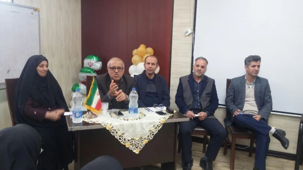 نشست صمیمی سرپرست دانشگاه فرهنگیان استان گلستان با نومعلمان ورودی های 1391 و 1392 در شهرستان گنبد کاووس 4