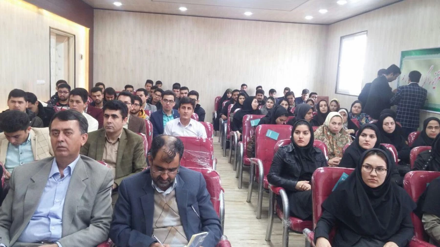 نشست صمیمی سرپرست دانشگاه فرهنگیان استان گلستان با نومعلمان ورودی های 1391 و 1392 در شهرستان گنبد کاووس 5