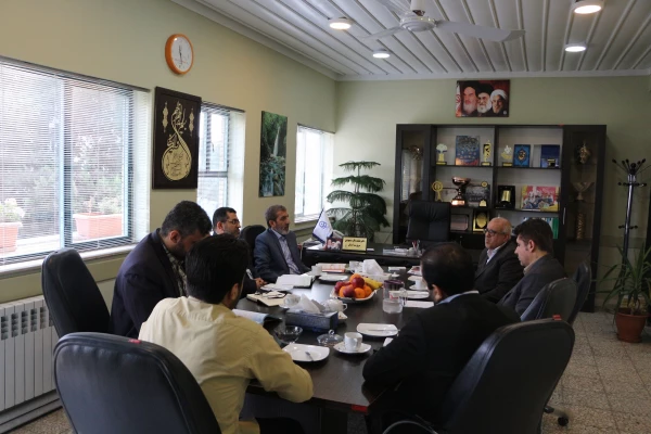 نشست صمیمی اعضای سازمان  بسیج اساتید استان  با سرپرست دانشگاه فرهنگیان استان گلستان 5