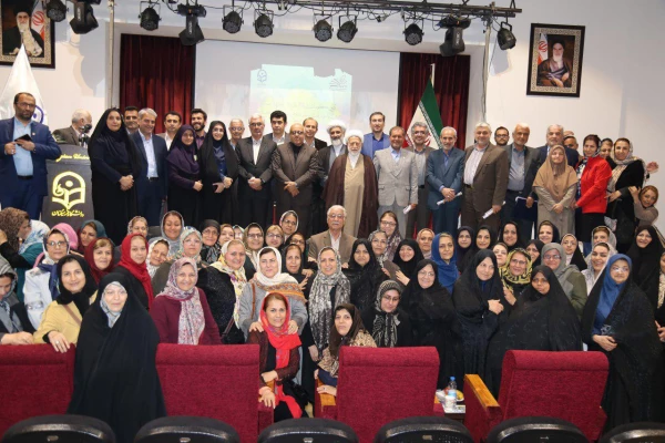 آیین نکوداشت 65 سال تلاش و پویایی تربیت  و آموزش معلم در پردیس امام خمینی «ره» گرگان برگزار گردید. 2