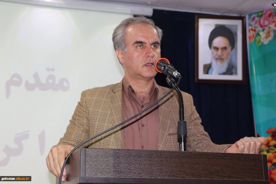 برگزاری مراسم متمرکز بزرگداشت مقام معلم وهفته آموزش 4