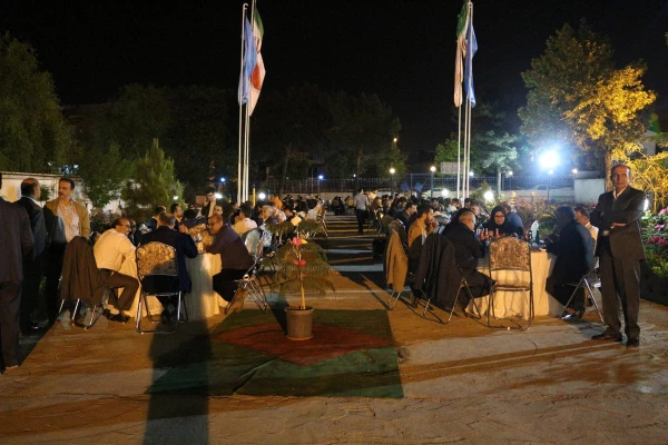 برگزاری مراسم متمرکز بزرگداشت مقام معلم وهفته آموزش 11