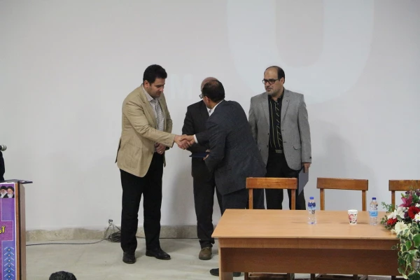 تجلیل از اساتید نمونه و پیشکسوت در اولین روز از اجلاس سراسری معاونین 5