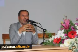 دکتر صفرزاده معاون فرهنگی و اجتماعی دانشگاه فرهنگیان:
شورای فرهنگی واجتماعی استان، بهترین مرجع فعالیت های فرهنگی دانشگاه است. 2