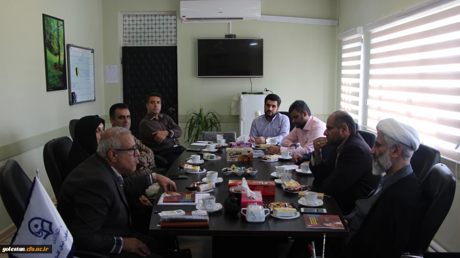 مسئولین بسیج دانشجویی و اساتید استان با سرپرست دانشگاه فرهنگیان استان دیدار کردند. 4