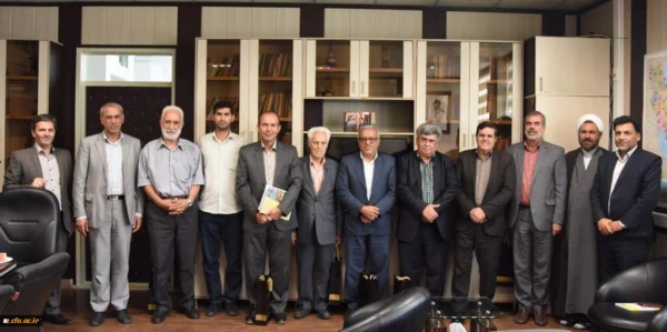 انعقاد تفاهم نامه توسعه و تجهیز کتابخانه پردیس های استان گلستان با بنیاد خیریه آموزشی قلم چی 3