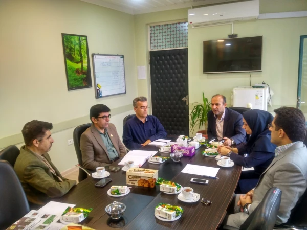 سومین جلسه شورای پژوهش استان در سال 97 برگزار گردید. 5